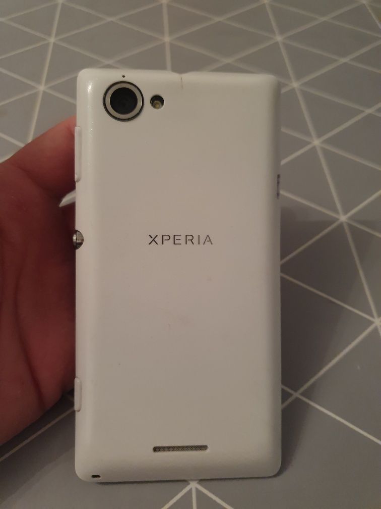 Sony Xperia L biały C2105 nowa originalna bateria