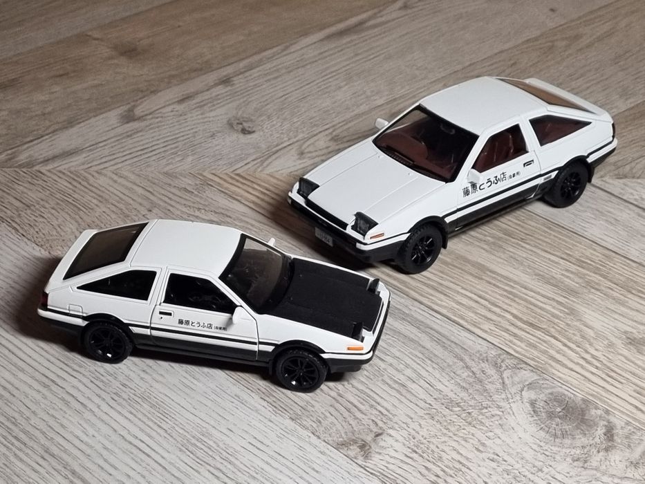 Іграшкова модель Toyota Trueno AE86 (1:36 та 1:30)