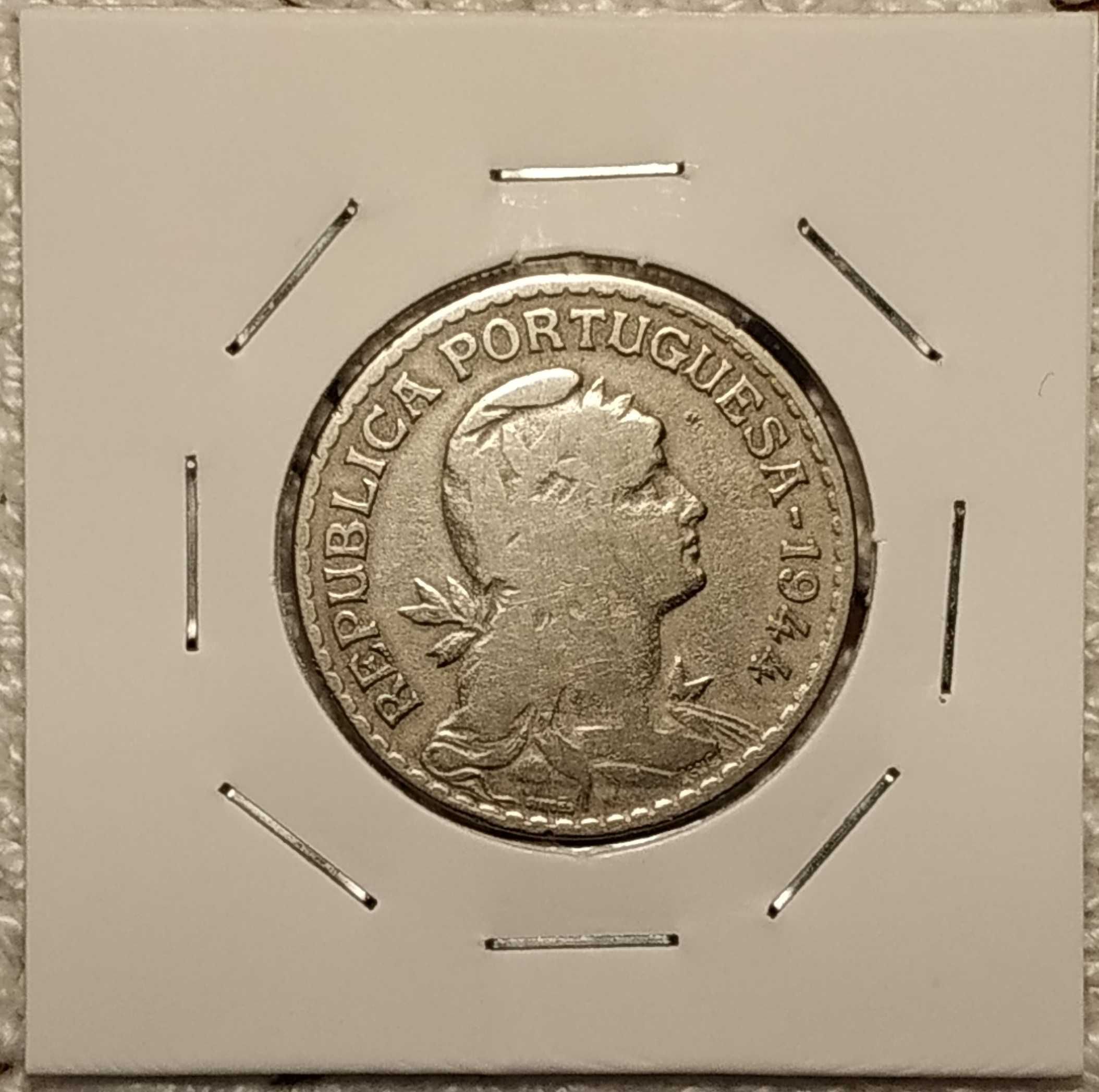 Portugal - moeda de 1 escudo de 1944