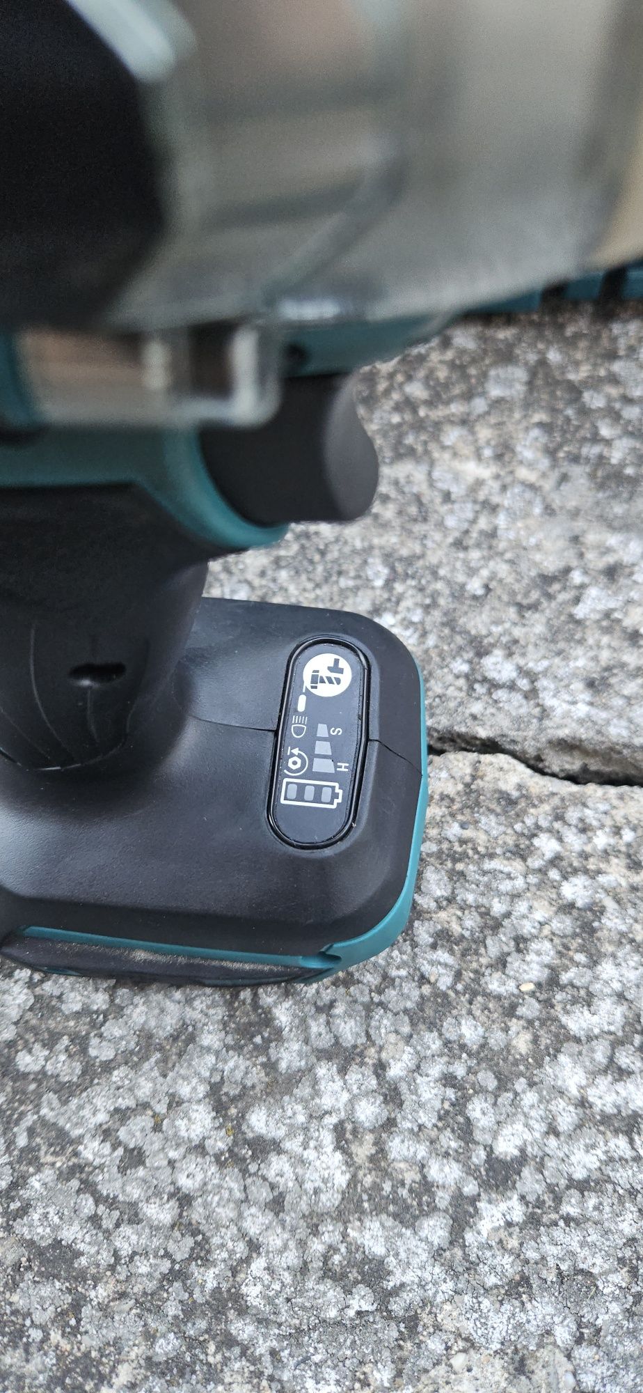 Makita DTW250 Klucz udarowy akumulatorowy stan BDB