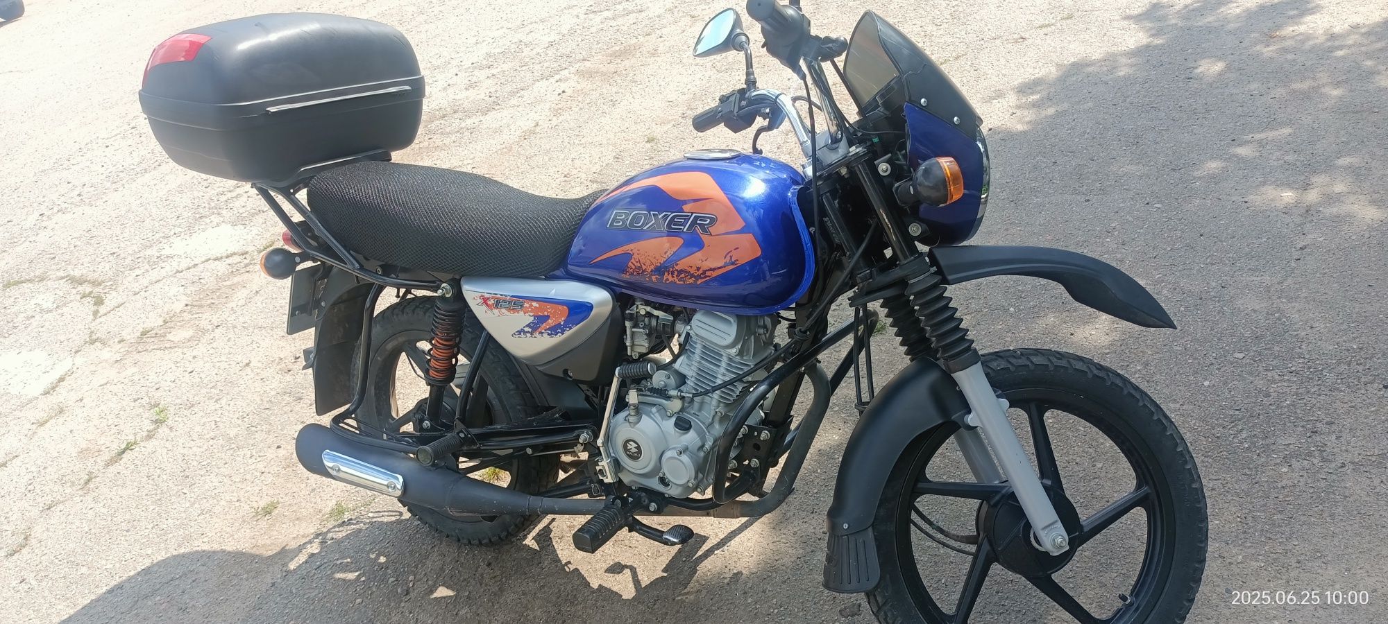 Мотоцикл Bajaj Boxer 125x