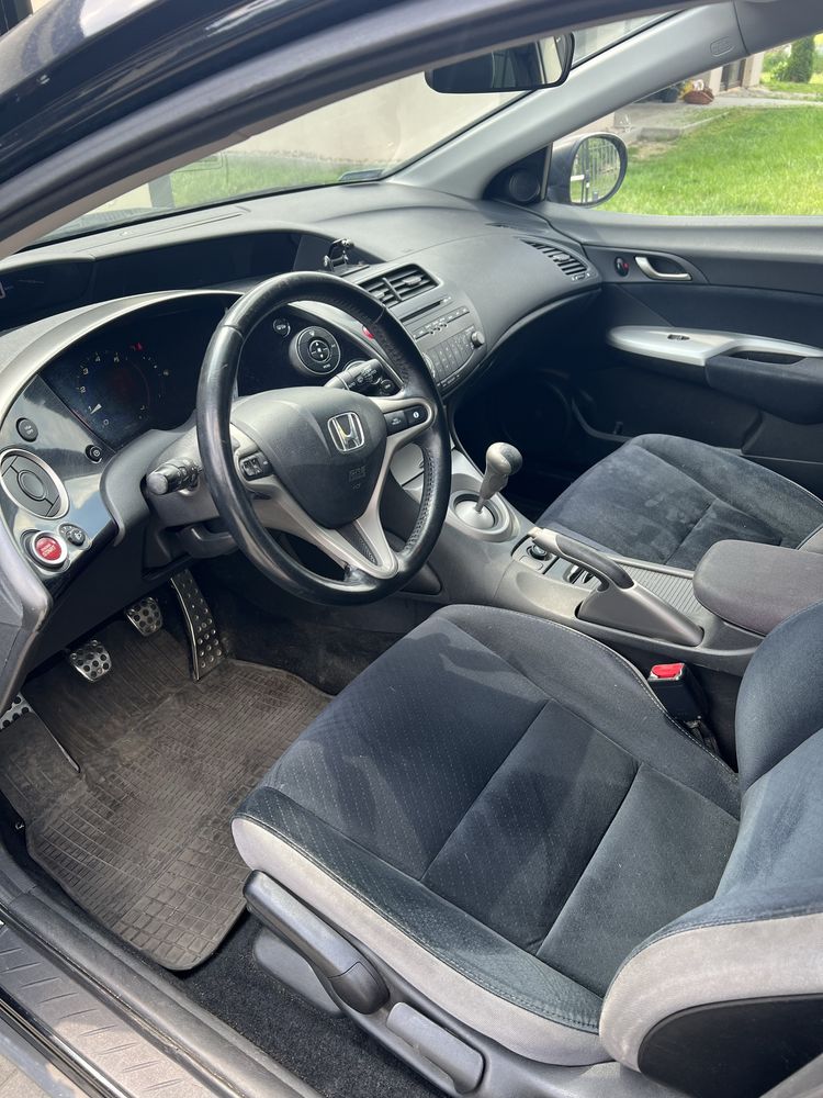 Honda Civic 1.4 Ufo