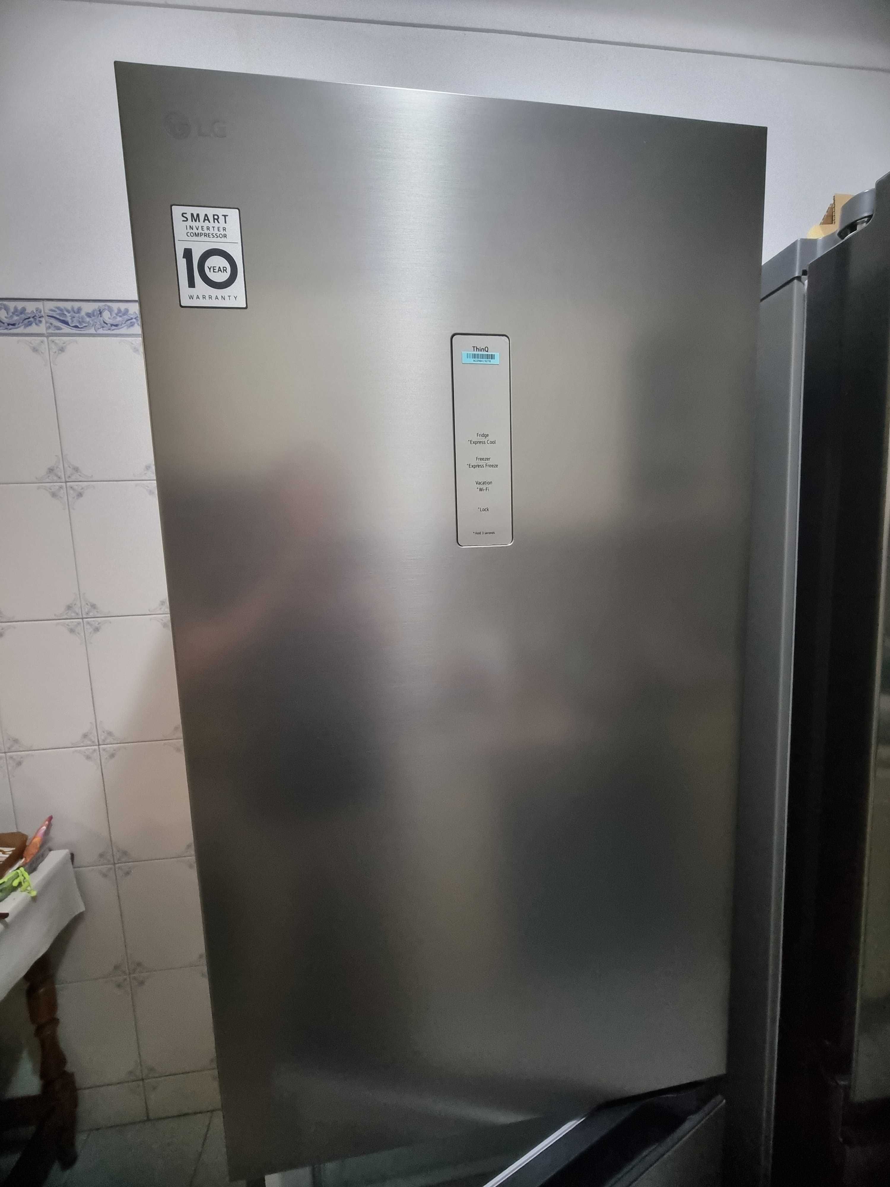 Frigorífico  Combinado LG GBV5051DPY