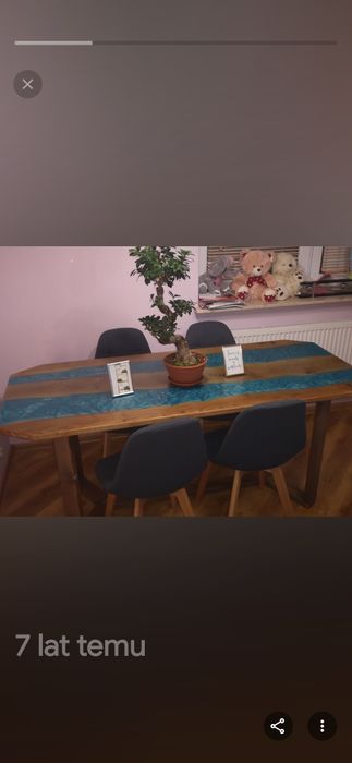 Stół dębowy z żywicy