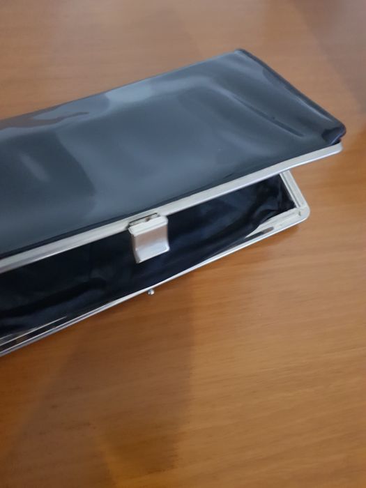 Carteira de mão. Senhora