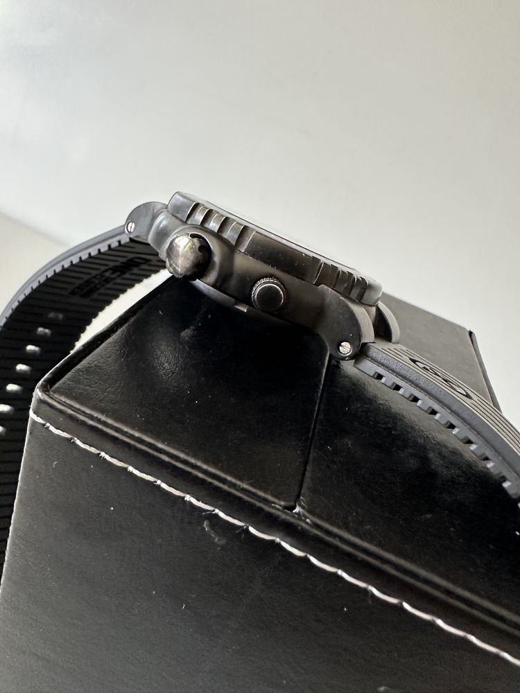 Deep Blue Sun Diver Military 1000 m Black