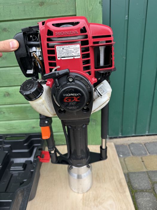 Kafar Palownica do wbijania pali słupów ceowników DPD 120 HONDA GX35