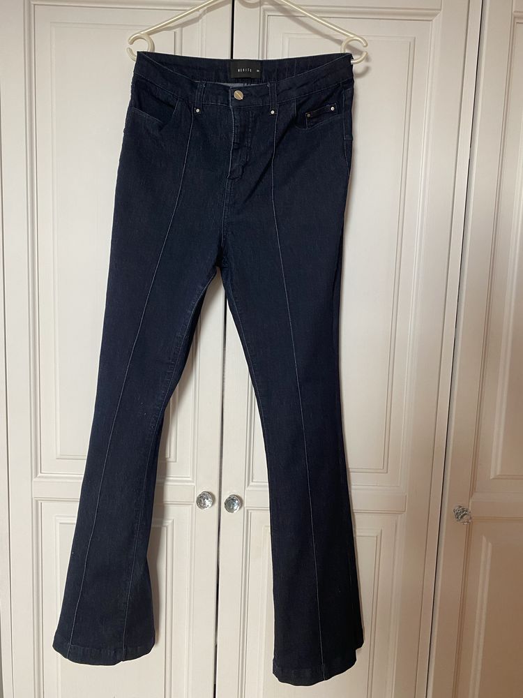 Spodnie jeansowe flare Mohito, r. 38