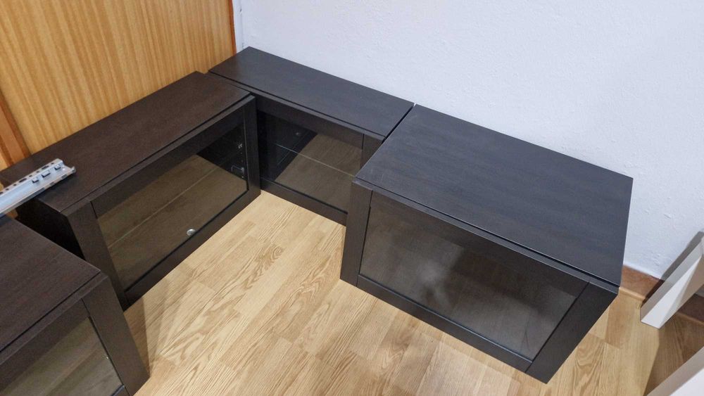 Estante tv com modulos de parede