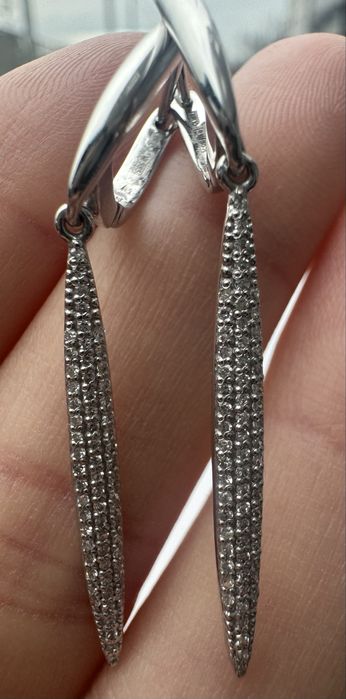 Золотые серьги с бриллиантами