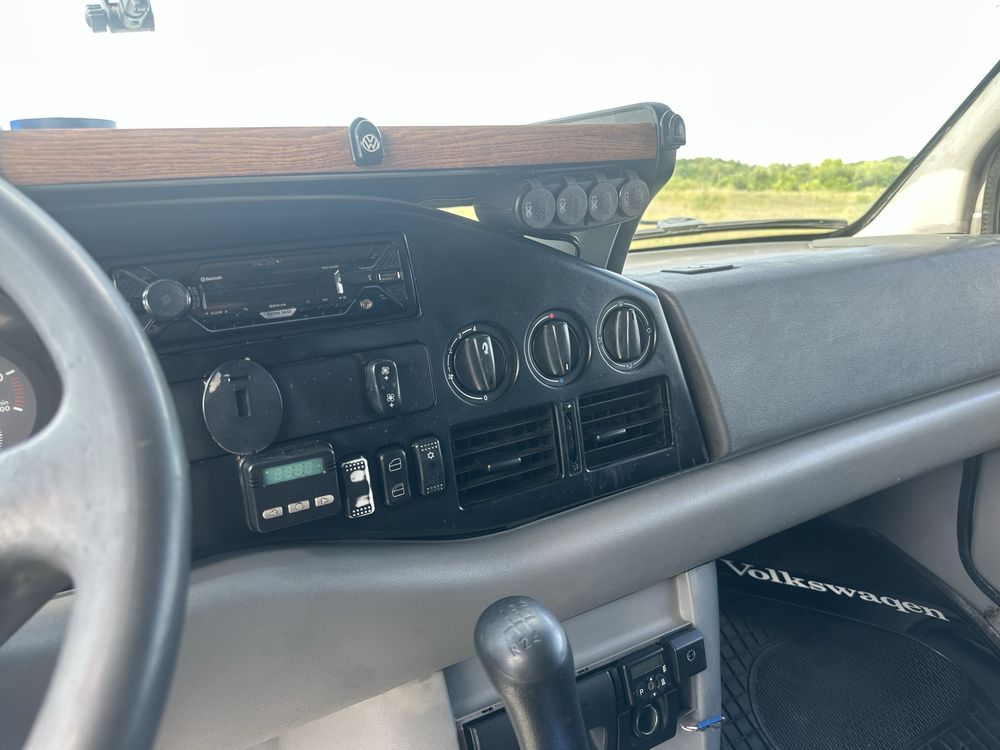 Volkswagen LT 35 2.5 TDI бус пасажир 2006 maxi база 8+1 ліжко