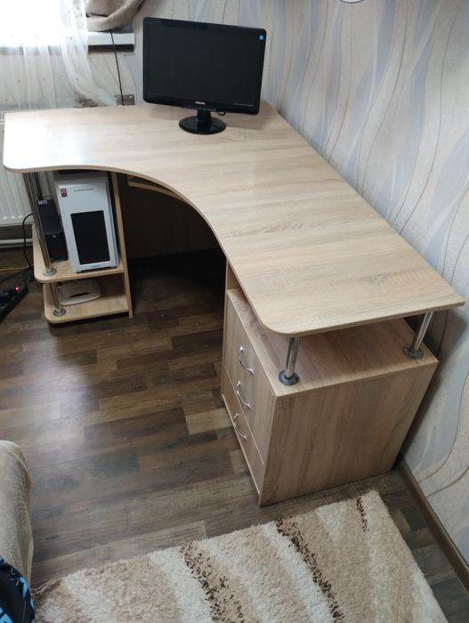 Столик для навчання