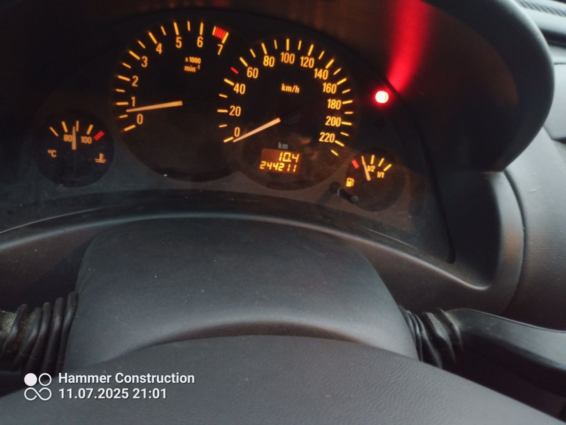 Opel Corsa C 1.0 zero rdzy, nowy olej i przegląd