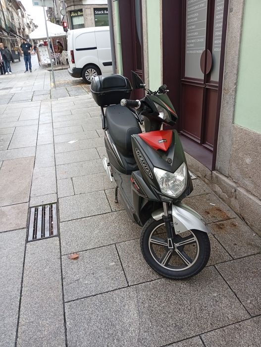 Vendo mota eléctrica