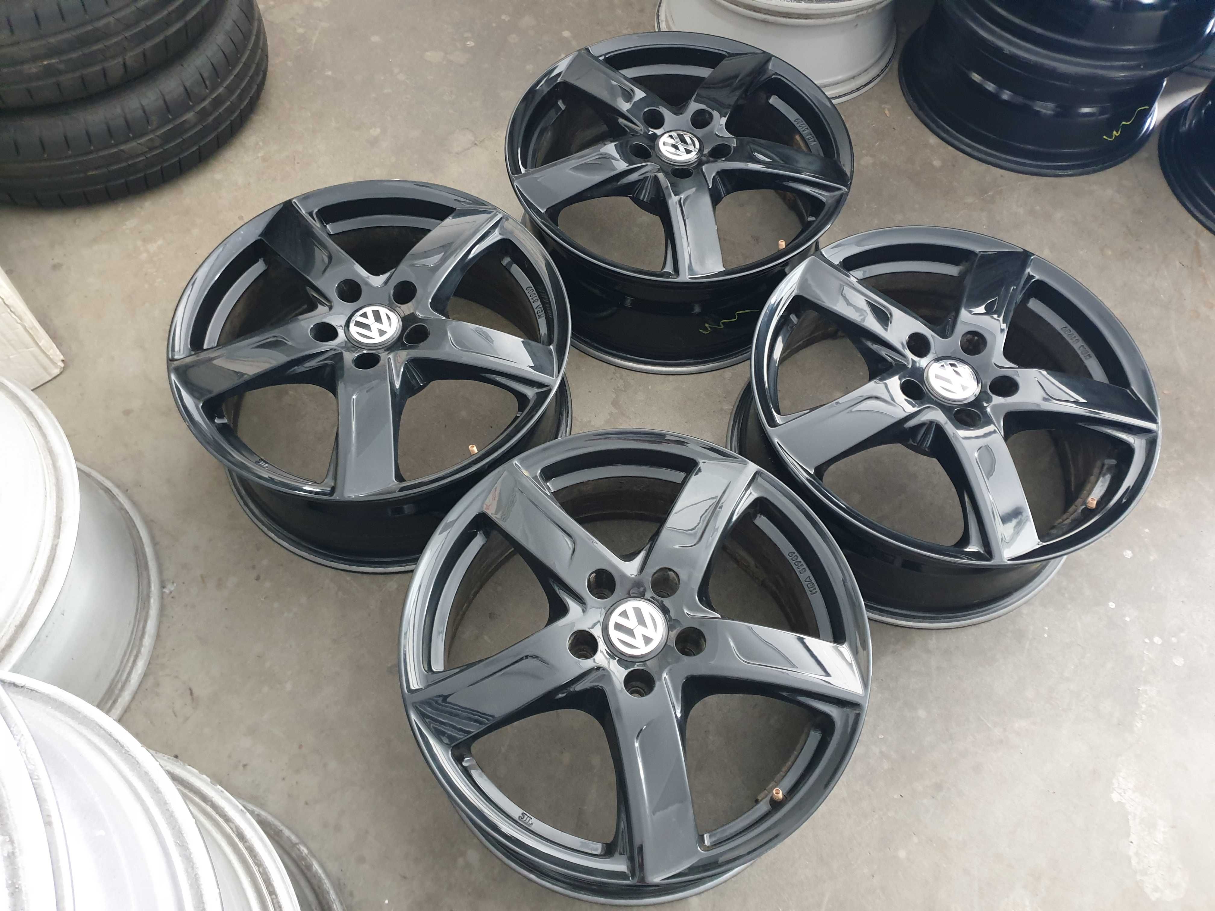 Alufelgi 17" VW Passat B6 B7 B8 Golf VII Caddy Tiguan Touran T4 5x112