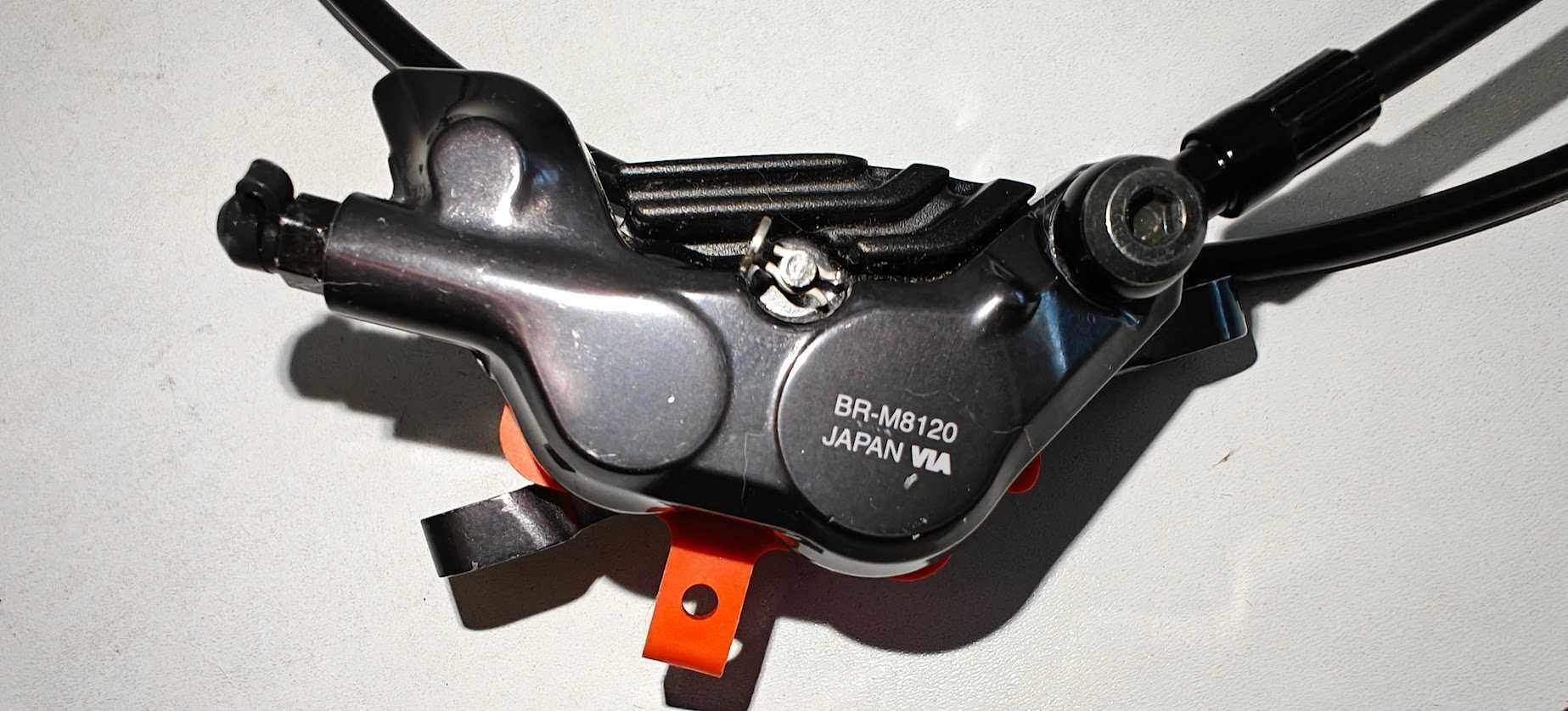 Hamulec tarczowy SHIMANO Deore XT BL-M8100 / BR-M8120