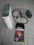 Konsola Xbox 360+pad+gra Resident Evil+kable sprawna okazja