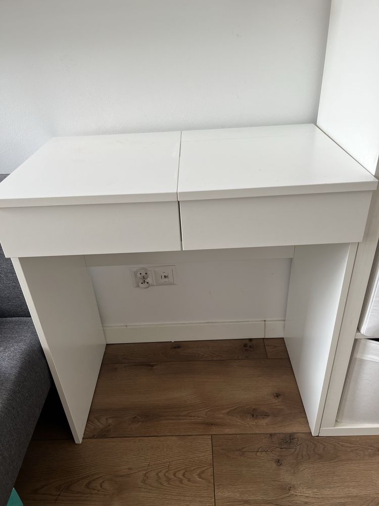 Brimnes ikea toaletka