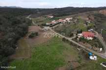 Terreno Rústico com 1.860m2 em Vale Touriz, S.M. da Serra
