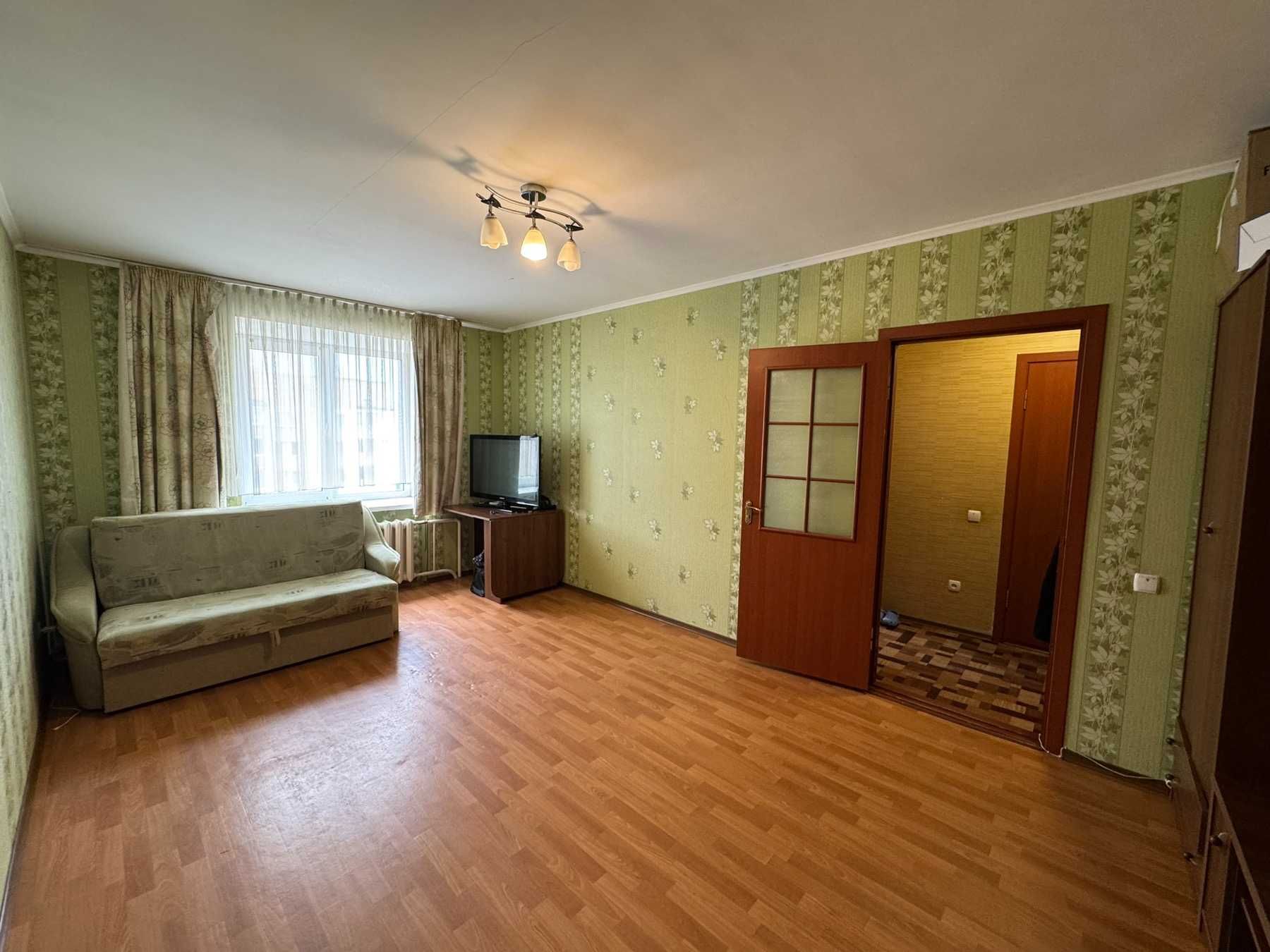 Продаж 1-кімнатної квартири у самому серці мікрорайону Виставка