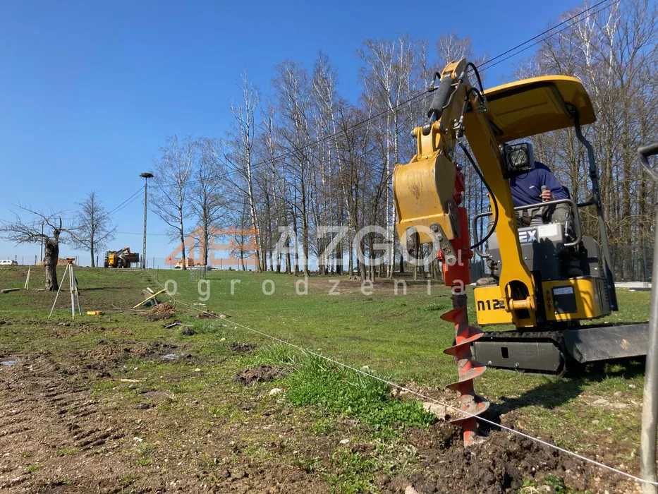 Montaz ogrodzen ogrodzenie betonowe, siatki panele wylewanie betonu