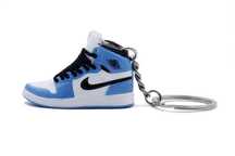 Brelok Nike AIR JORDAN 1 High OG University Blue / 555088–134