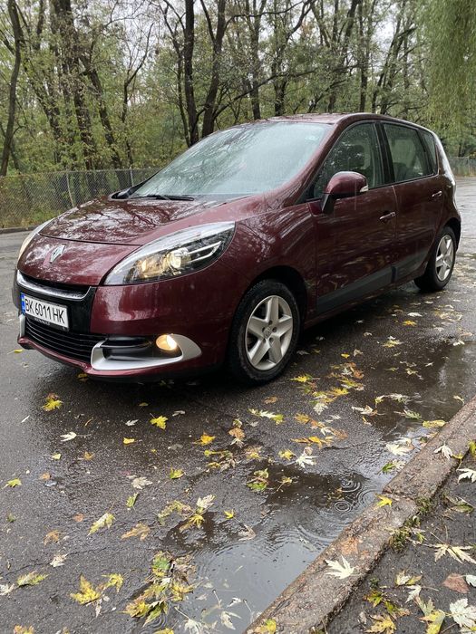 Продаю Рено Сценік2012р 6200$ БЕЗ ТОРГУ