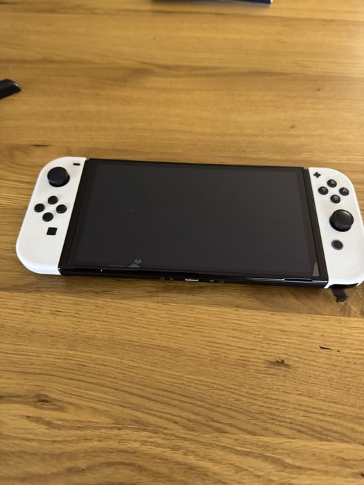 Nintendo Switch OLED White