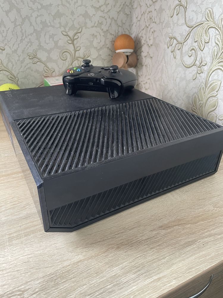 Xbox one 1 TB рабочая приставка