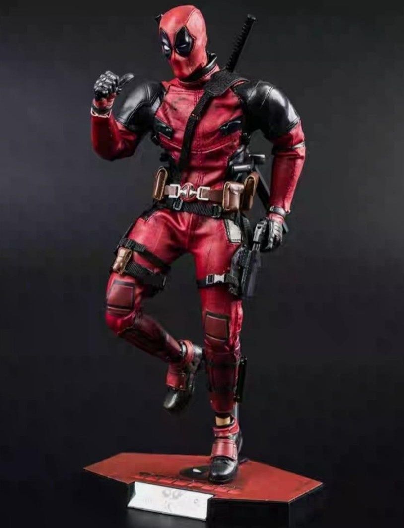 Figurka Deadpool 1:6 scale