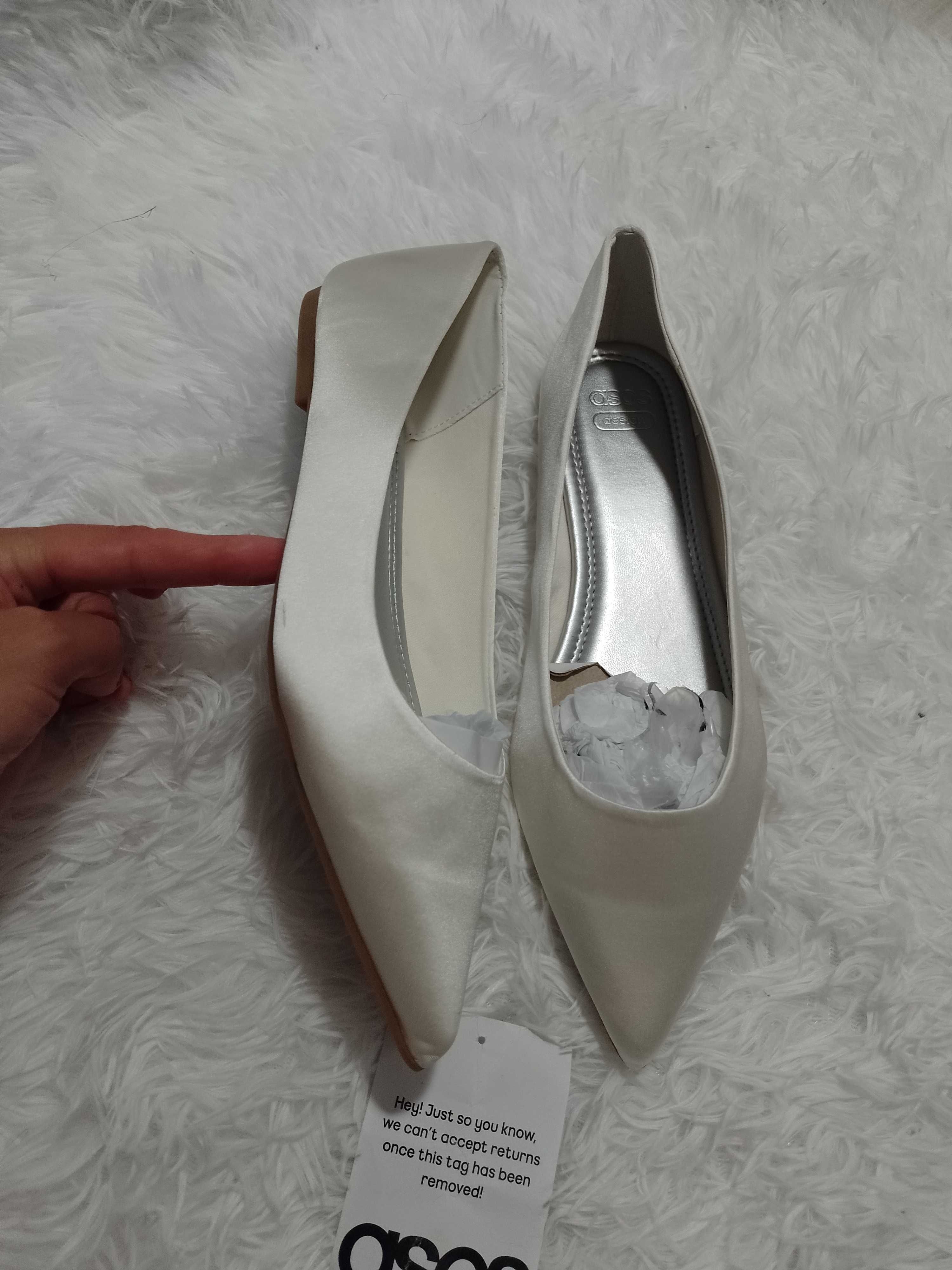 (40) ASOS Design/ Białe baleriny balerinki ślubne z Londynu, NOWE