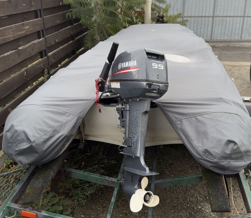 Продам лодку Kolibri dxl360