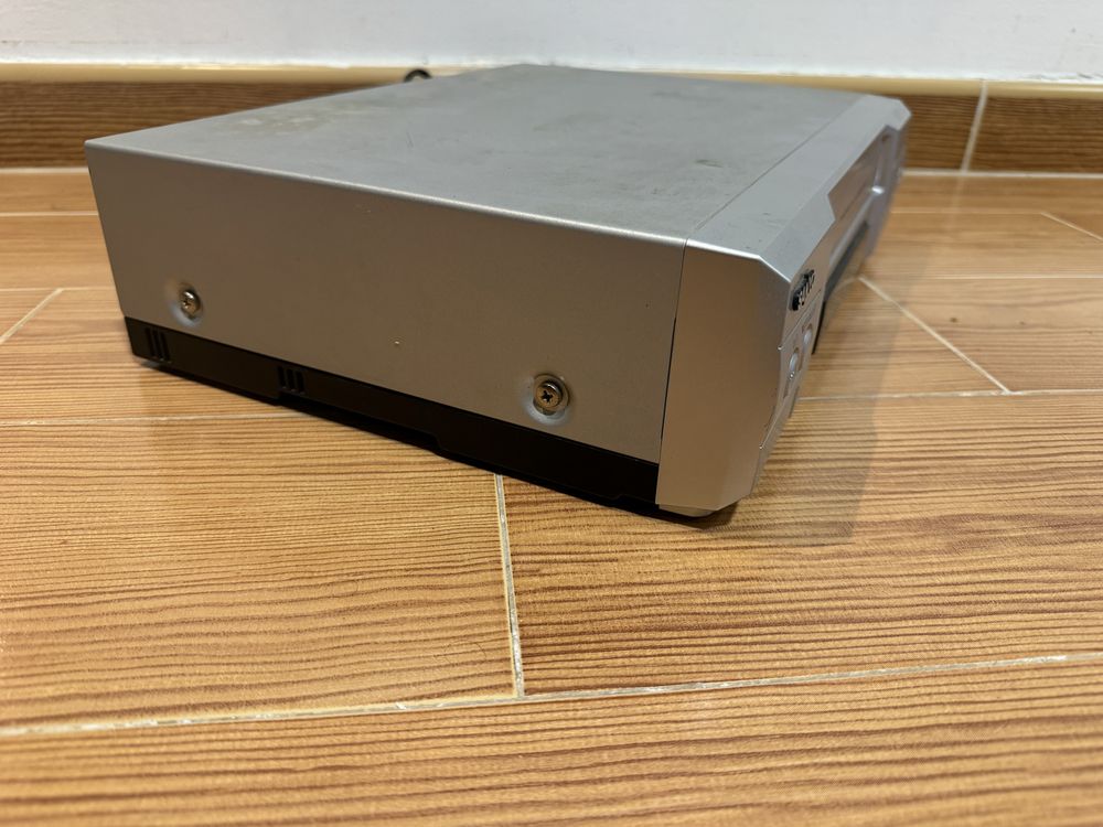 Leitor Gravador VHS Sanyo