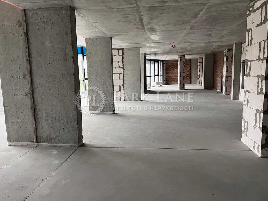 Нежитлове приміщення 1100 м ЖК Сучасний квартал Гузара 11 Комарова