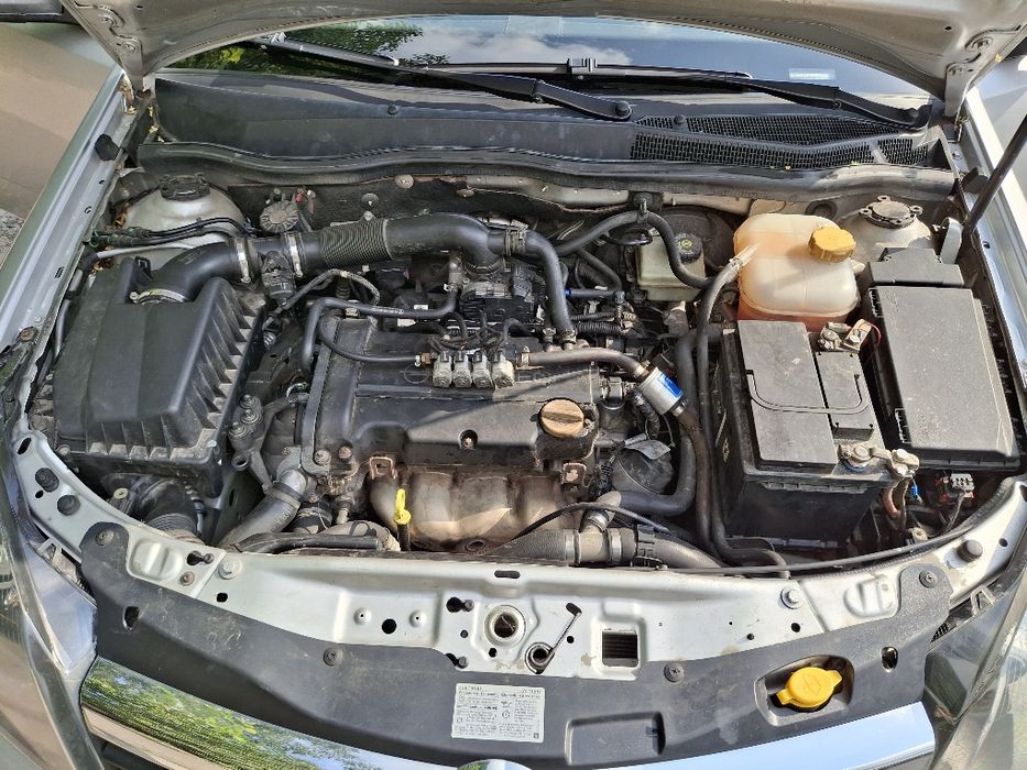 Продам Opel Astra H