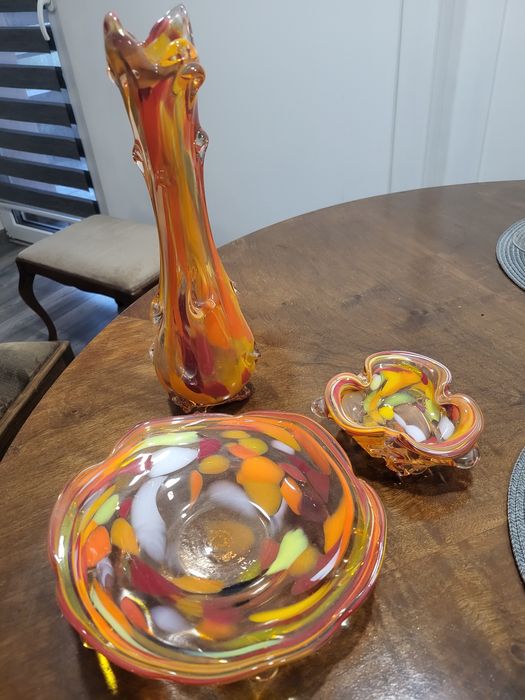 Zestaw: Wazon tzw Sękacz, patera, popielnica