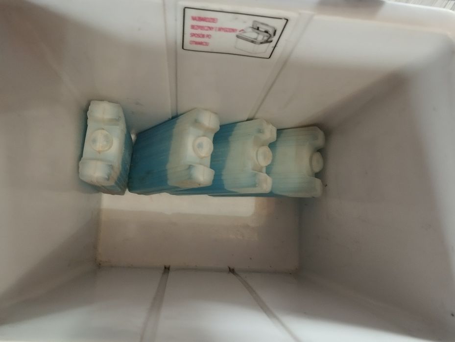 Lodówka turystyczna ,przenośna