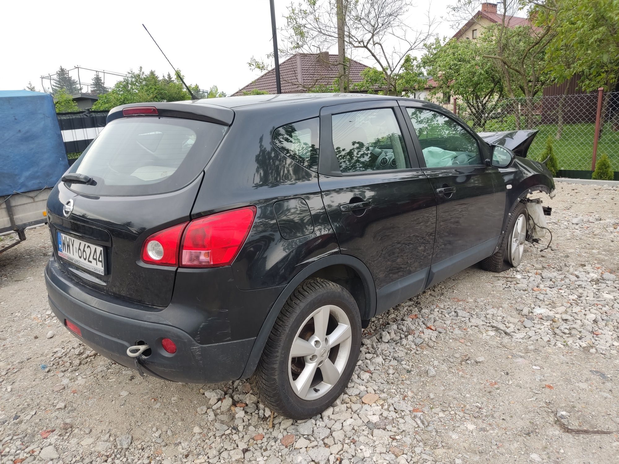 Nissan Qashqai 1.6 benzyna 2007r 160tyś. Przebiegu OC rok