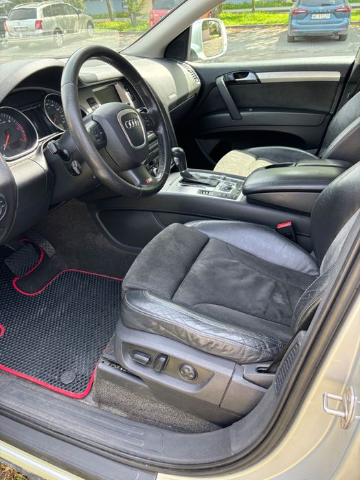 Audi Q7 bez pneumatyki