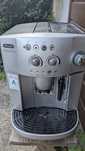 Ekspres do kawy DeLonghi ESAM4200.S uszkodzony