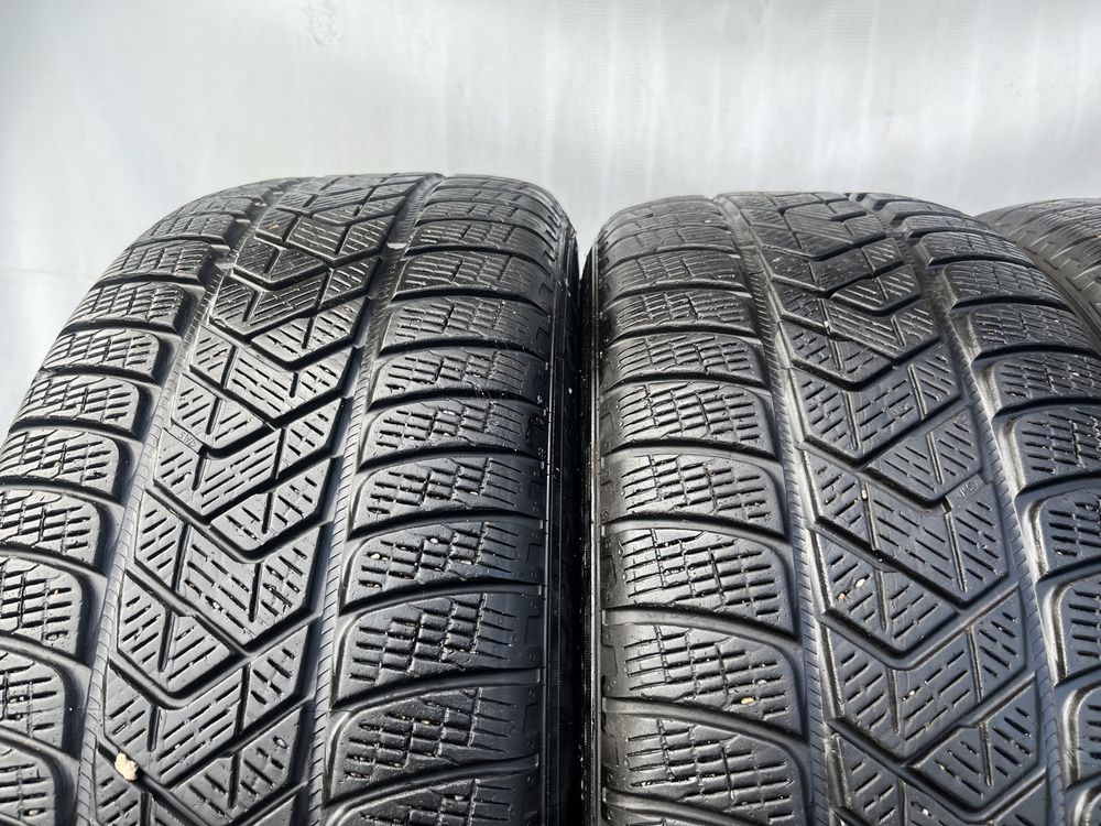 4x 235/60r18 Opony zimowe Pirelli Scorpion Winter MO Nr86