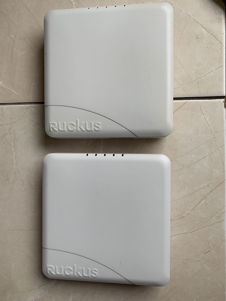 Ruckus Wireless R600 Access Point