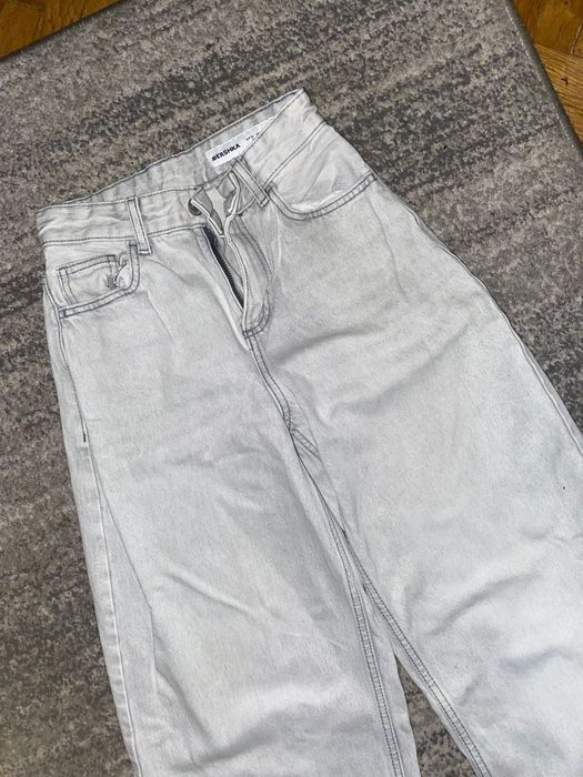 джинси bershka світлі