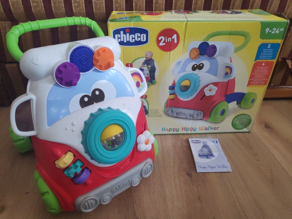 Ходунки - ігровий центр CHICCO