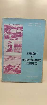 PA4 Livro - J. D. Calderwood  - Padrões de Desenvolvimento Econômico