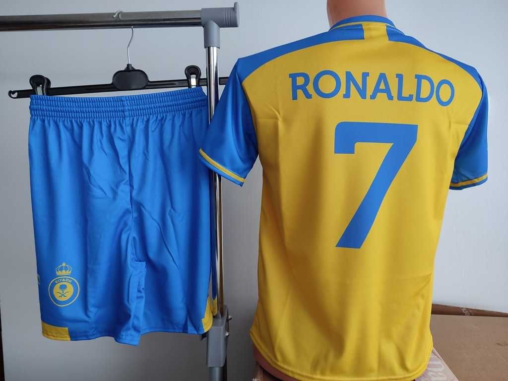 Strój piłkarski Ronaldo Al-nassr NOWY! roz. 116 + 55 kart piłkarskich