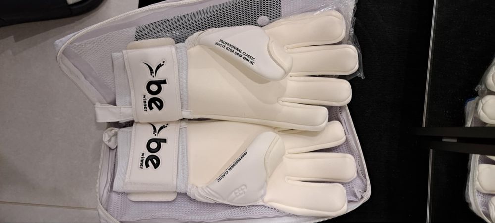 Rękawice bramkarskie BeWinner CLASSIC WHITE GIGA GRIP NC 4 MM