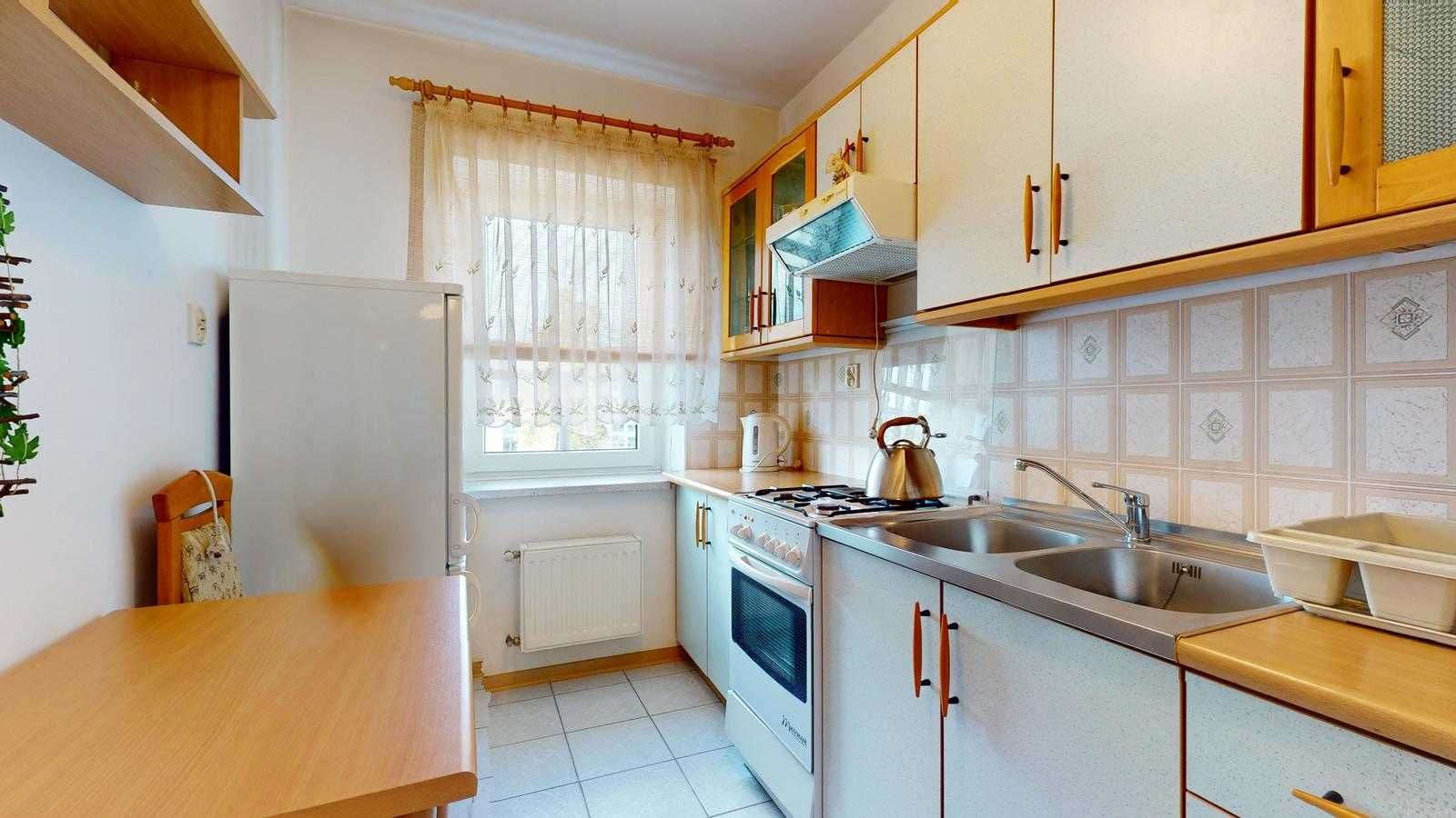 Langiewicza, 2 duże pokoje z balkonem