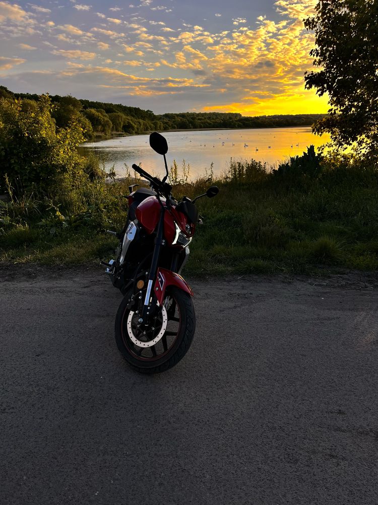Lifan sr220 4v