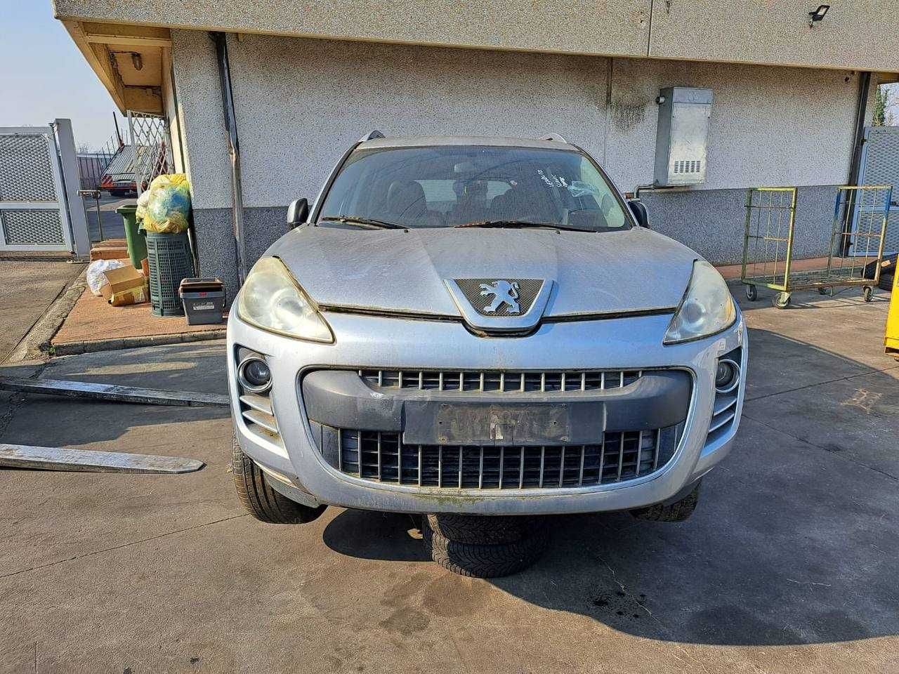 Розборка, шрот C-Crosser, Peugeot 4007, капот, бампер двигун 2.2 HDI